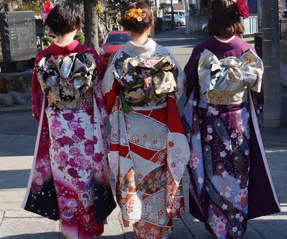 成人式のふりそで